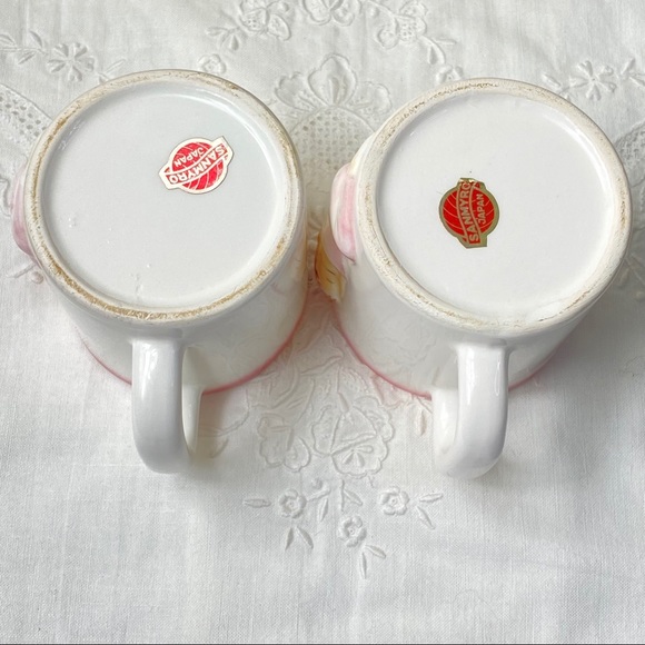 Vintage Sanmyro Child Praying Mugs - Picture 6 of 10